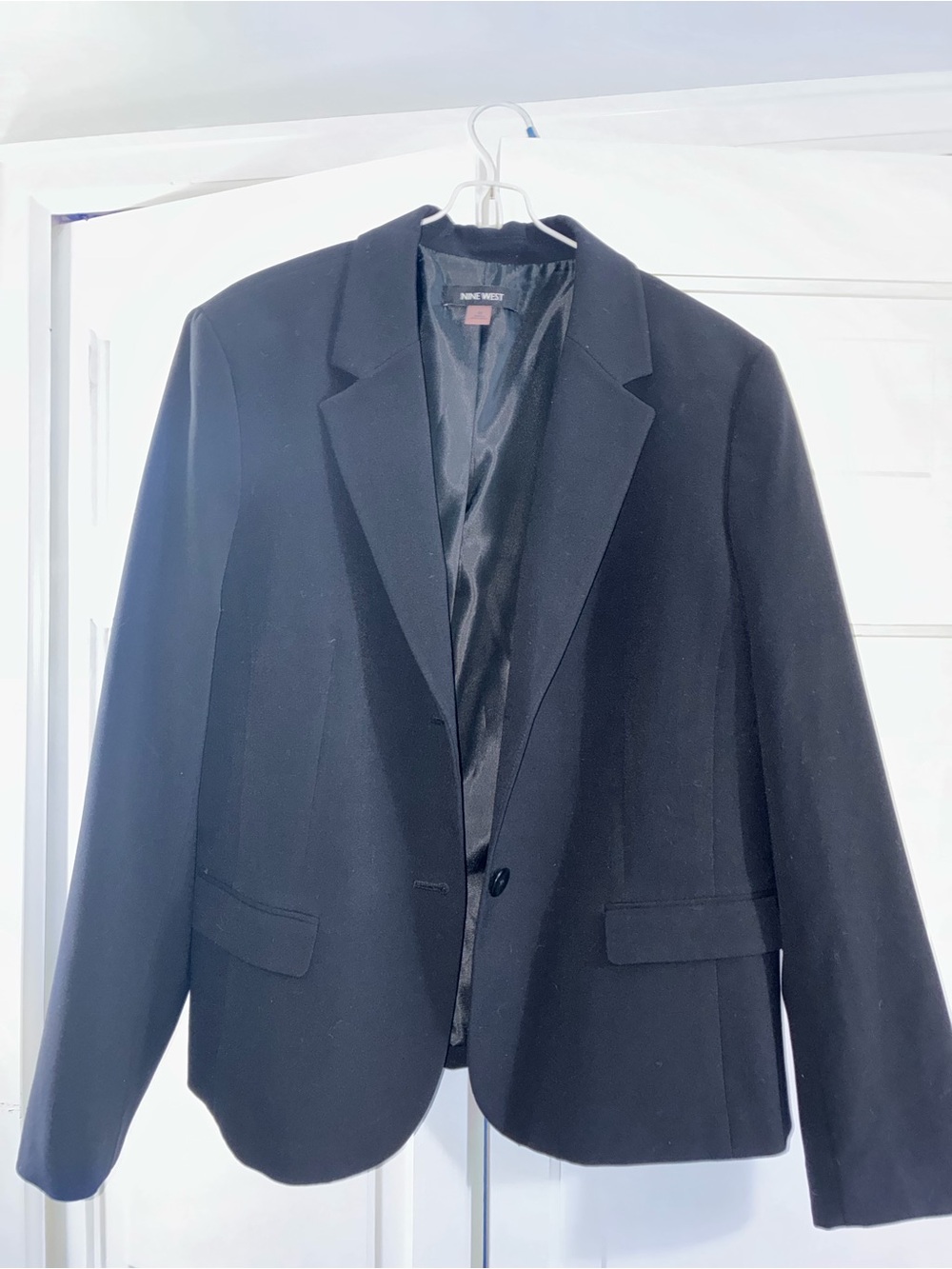 Nine West Women’s Classic Career Suit